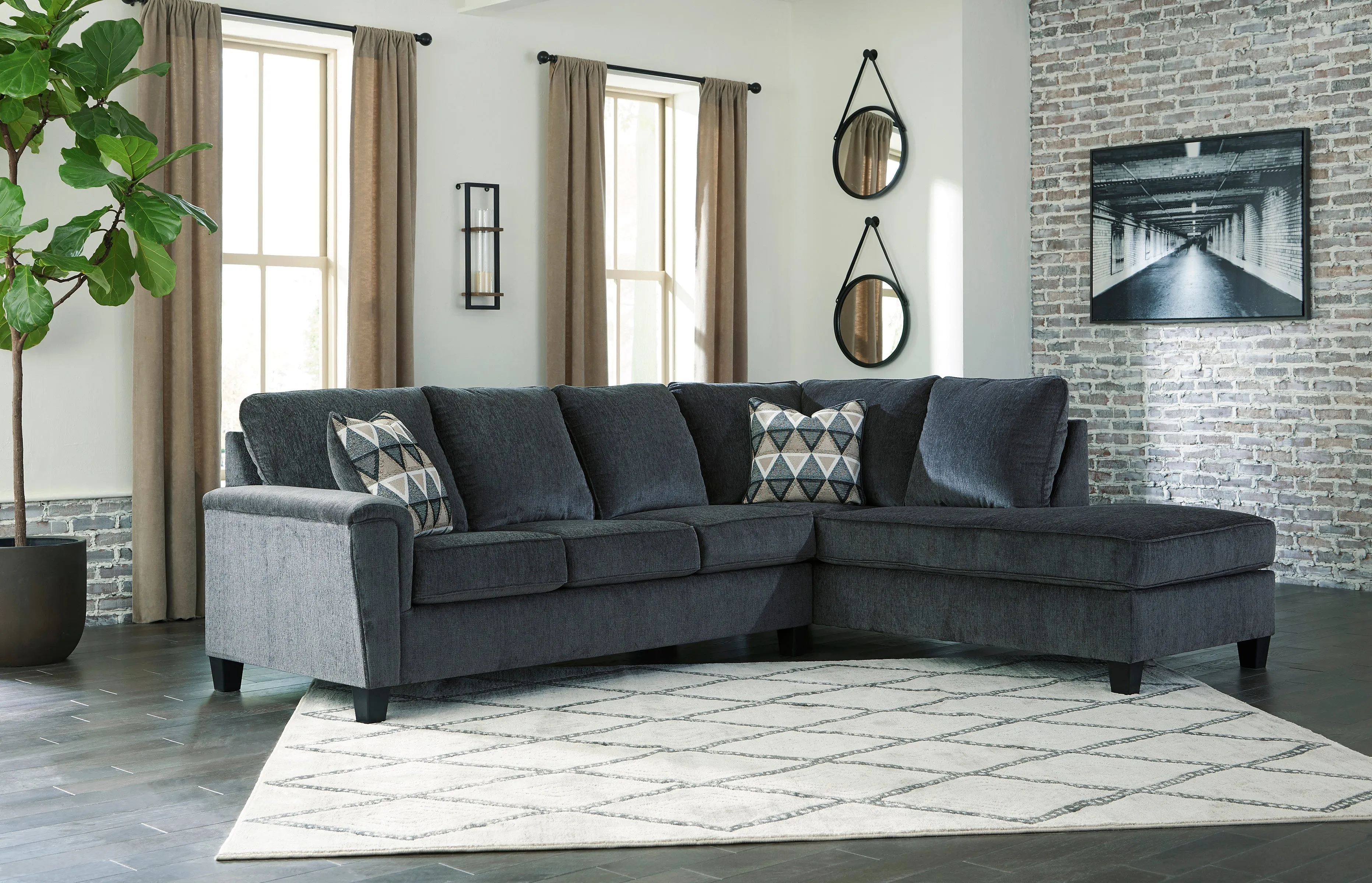 Abinger 2 Piece Sectional