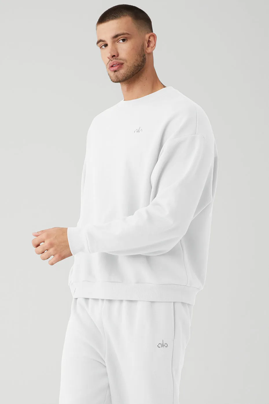 Accolade Crew Neck Pullover - White