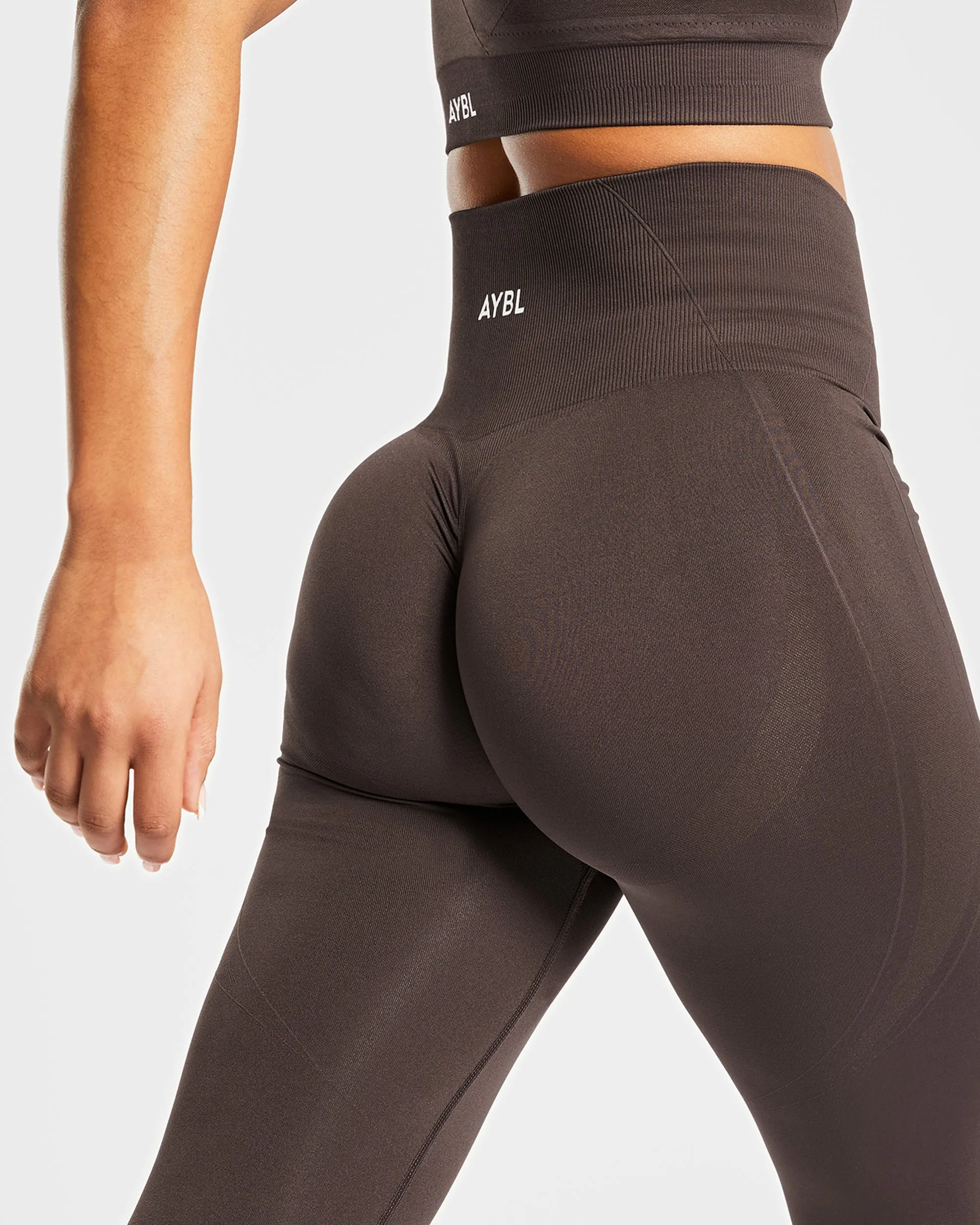 Premium Seamless Leggings in Rich Cocoa Brown - Ultimate Comfort and Style